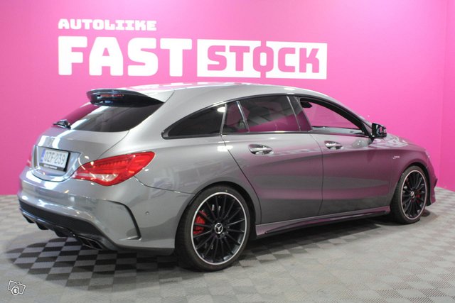 Mercedes-Benz CLA 45 AMG 7