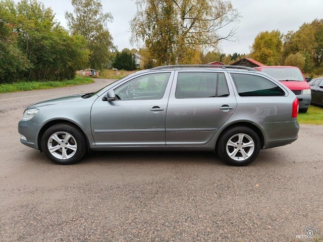 Skoda Octavia 2