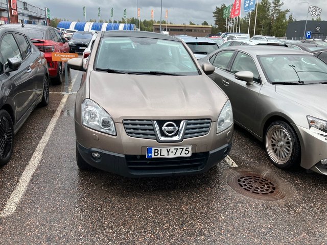 Nissan Qashqai 2