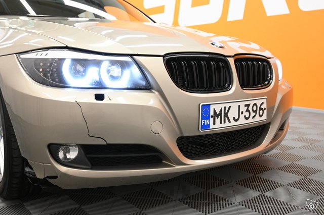 BMW 320 8