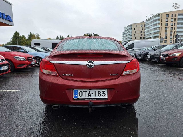 Opel Insignia 4