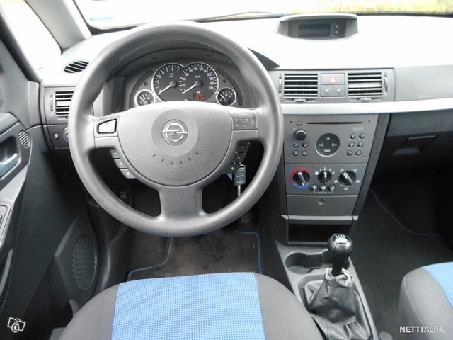 Opel Meriva 9