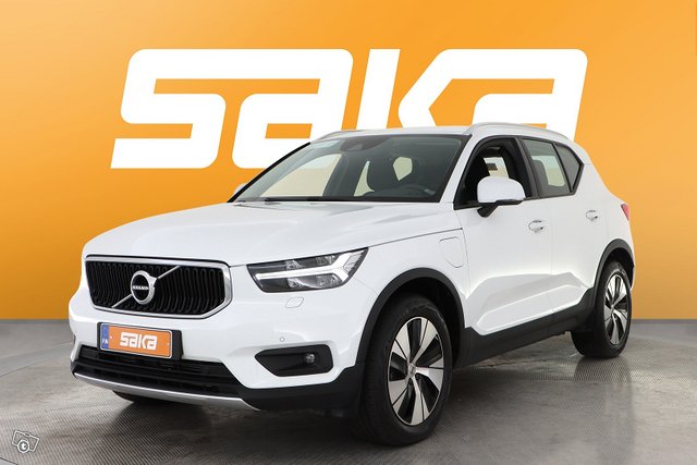 Volvo XC40 4