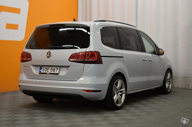 Volkswagen Sharan 8