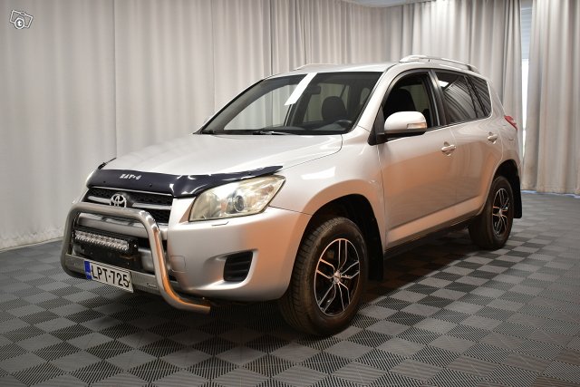 Toyota RAV4 4