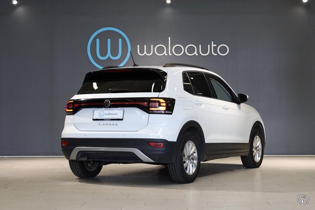 Volkswagen T-Cross 5