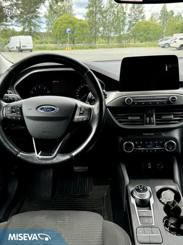 Ford Focus 15