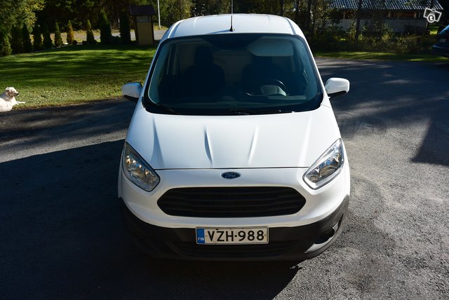 Ford Transit Courier, kuva 1