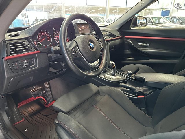 BMW 320 Gran Turismo 8