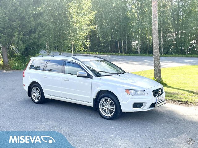 Volvo XC70 1