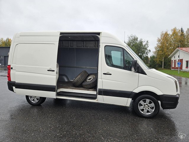 Volkswagen Crafter 9