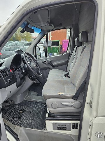 Volkswagen Crafter 12