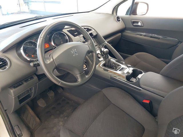 Peugeot 3008 6