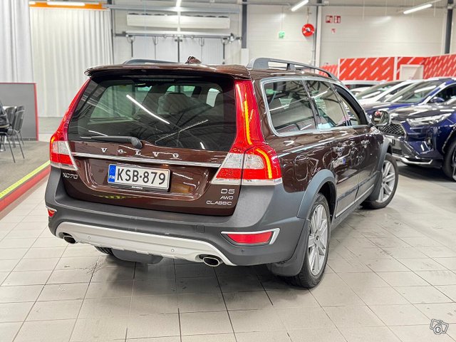 Volvo XC70 2