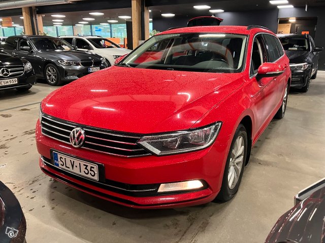 Volkswagen Passat 2