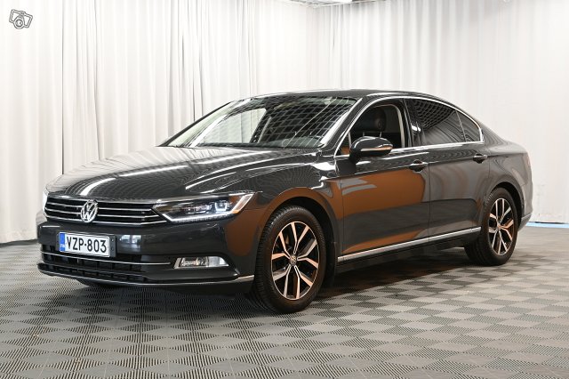 Volkswagen Passat 4