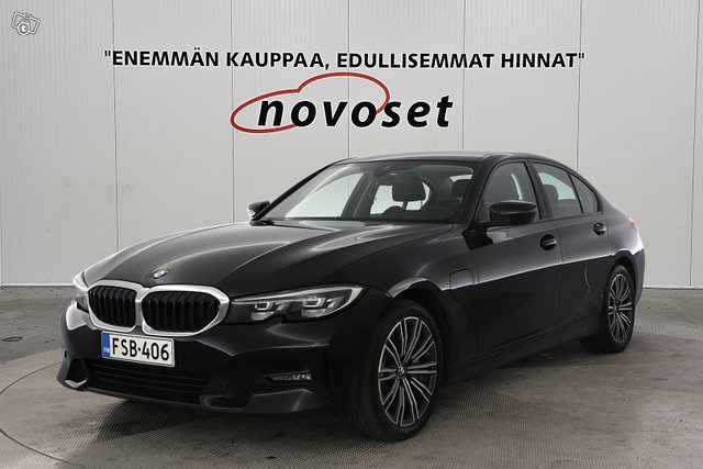 BMW 330