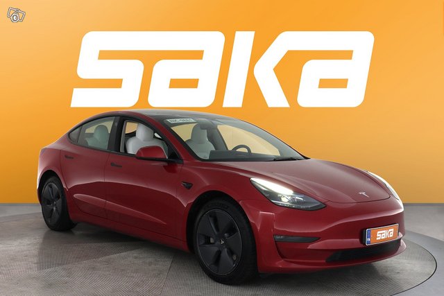 Tesla Model 3 1