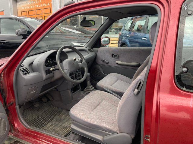 Nissan Micra 3