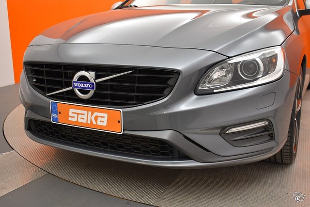 Volvo S60 8