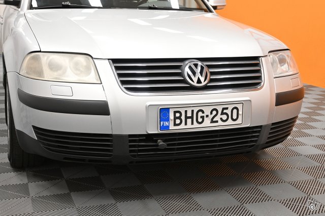 Volkswagen Passat Variant 8