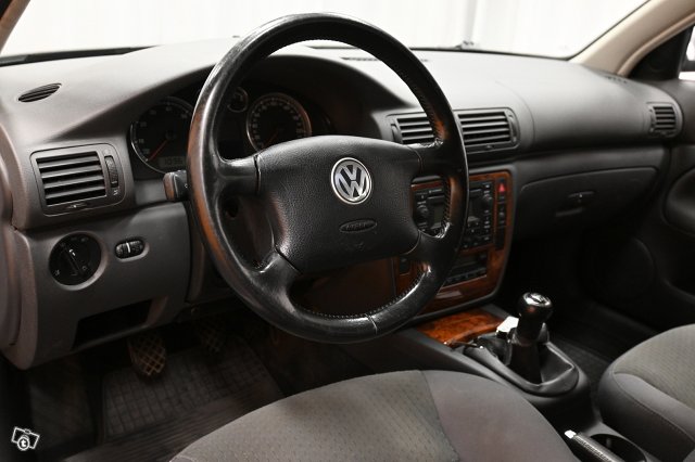 Volkswagen Passat Variant 13