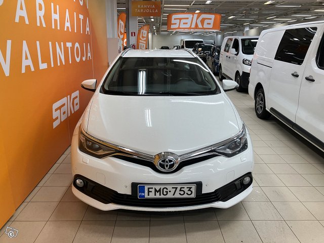 Toyota Auris 2