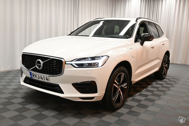 Volvo XC60 4