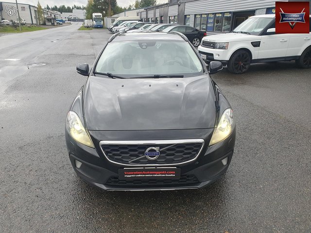 Volvo V40 Cross Country 4