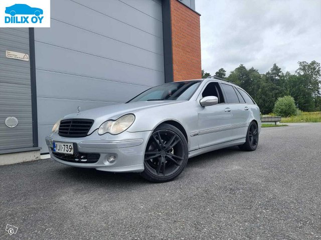 Mercedes-Benz C 6