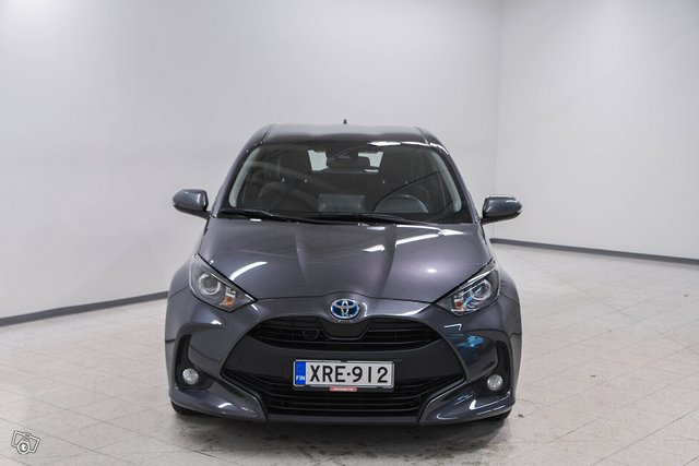 Toyota Yaris 2