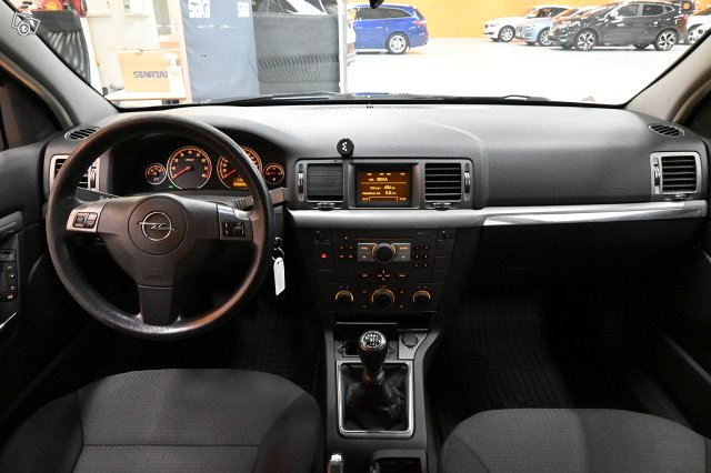 Opel Vectra 14