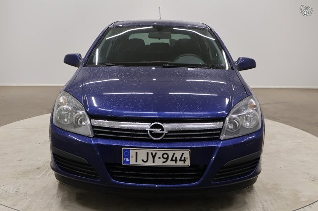 Opel Astra 2