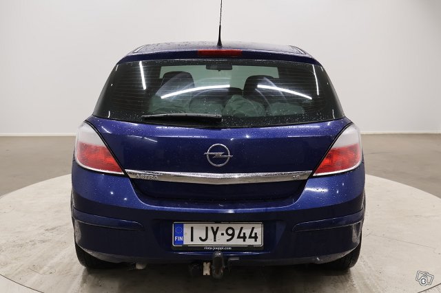 Opel Astra 6