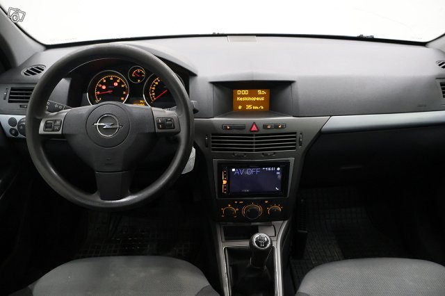 Opel Astra 13