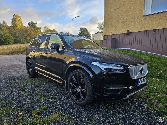 Volvo XC90 1