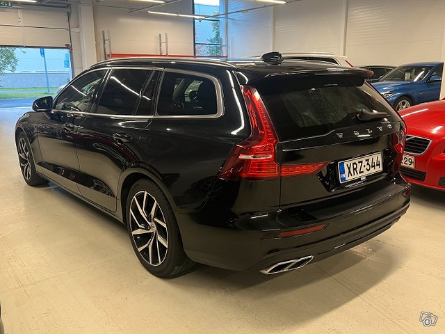 Volvo V60 3