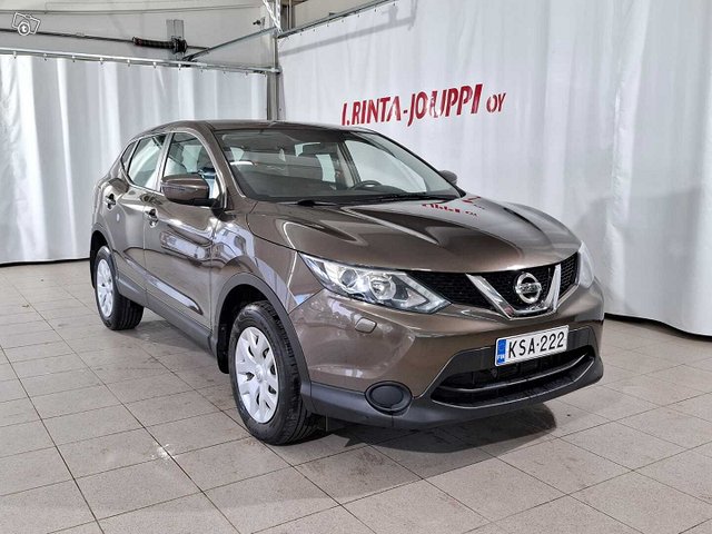 Nissan Qashqai 1