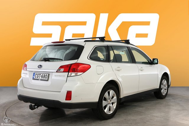 Subaru Outback 8