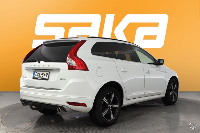 Volvo XC60 8