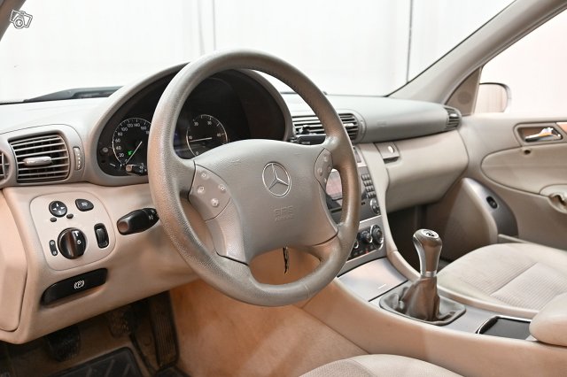 Mercedes-Benz C 12