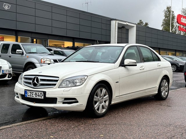 Mercedes-Benz C, kuva 1