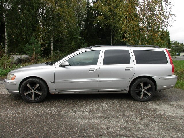 Volvo V70 6