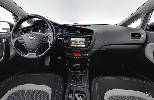 Kia Cee'd 10