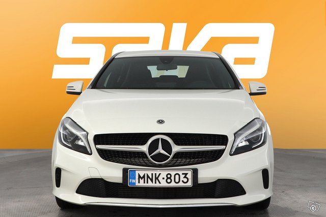 Mercedes-Benz A 2