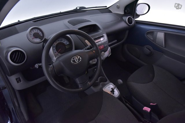 Toyota AYGO 14