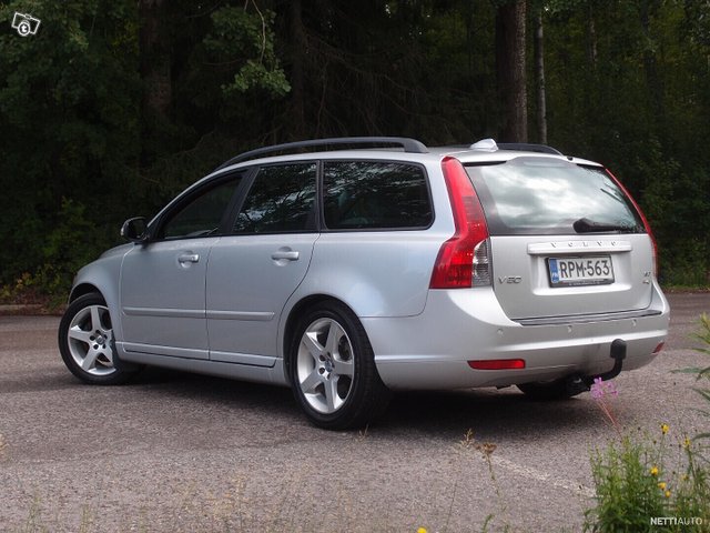 Volvo V50 2