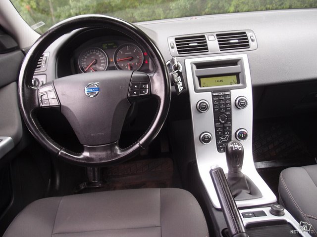 Volvo V50 8