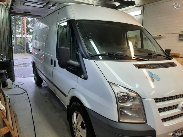 Ford Transit 2