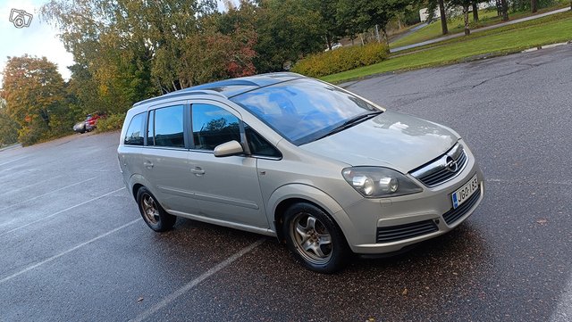 Opel Zafira, kuva 1